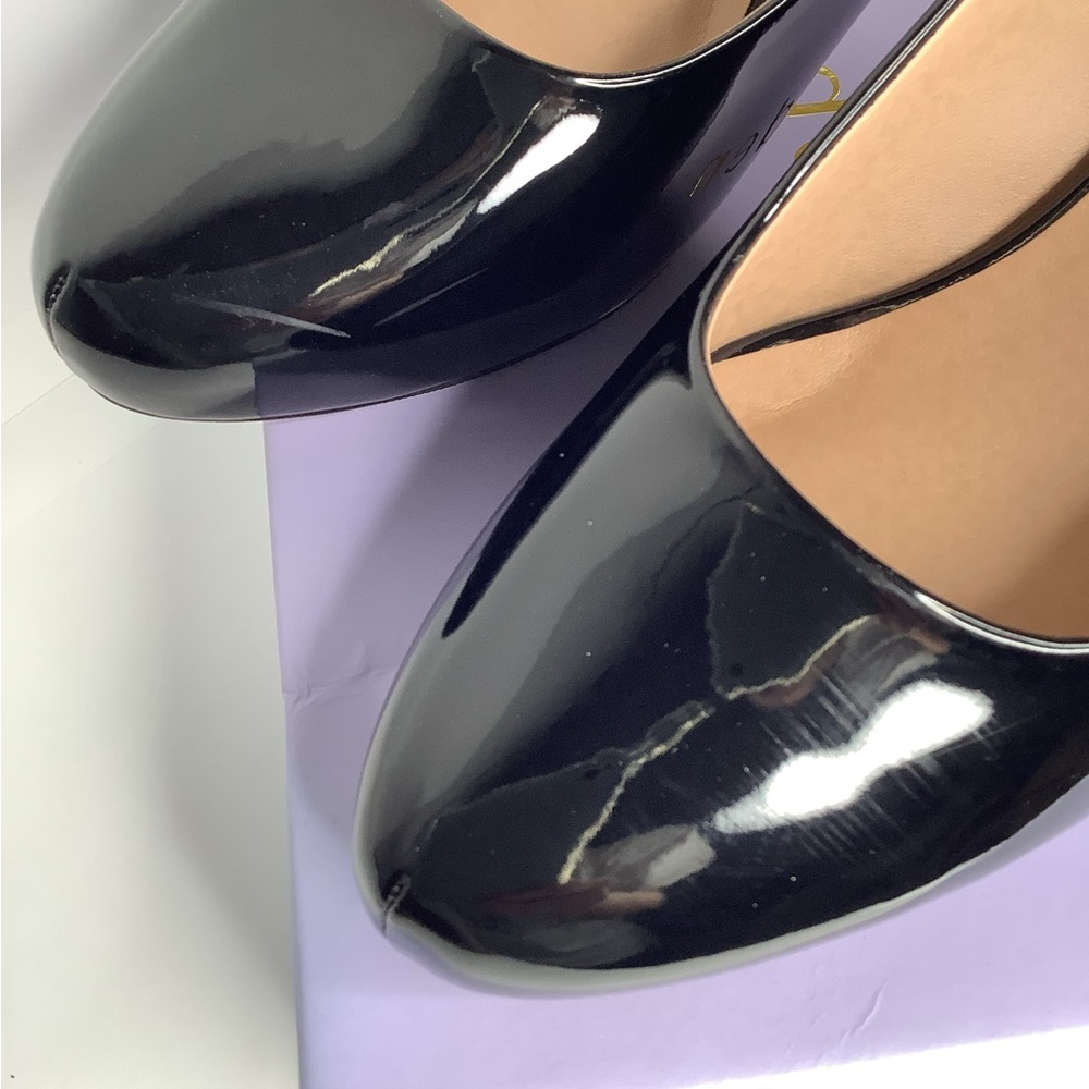 Madden Girl “Jelsey” Black Patent Heels/Pumps Woman’s Size 9.5 - Picture 5 of 6